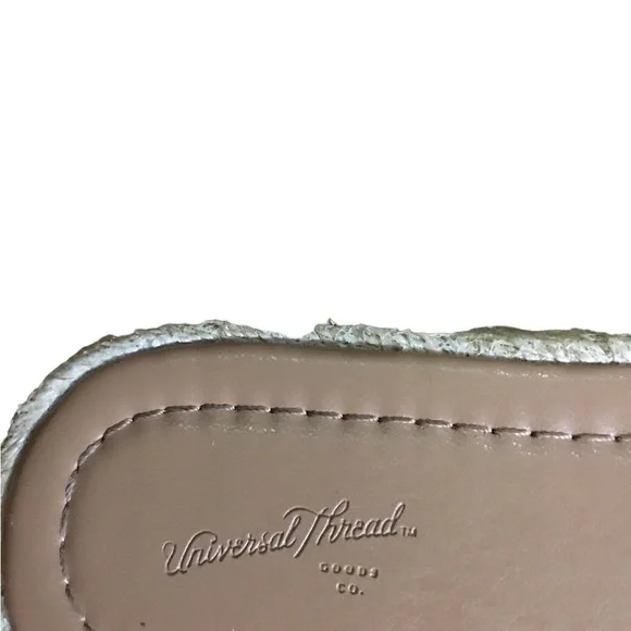 Universal Thread Sandals - Picture 5 of 6